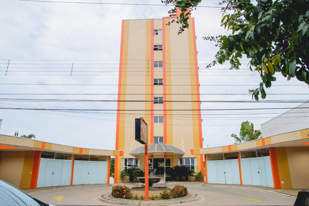 Robusti Plazza Hotel Tiete Exterior photo